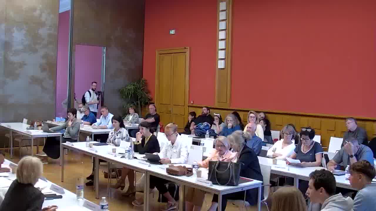 1. Marchés publics – Constitution de groupements de commande – Acquisition d’un système d’alarme PPMS pour les écoles - 2. Marchés publics – Constitution de groupement de commandes – Vérifications périodiques - 3. Marchés publics – Constitution de groupem