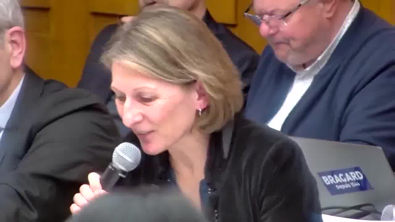 23. SAS « Ceotto Marbrerie et services funéraires » – Extension de la chambre funéraire, chemin de la Valotte – Avis du conseil