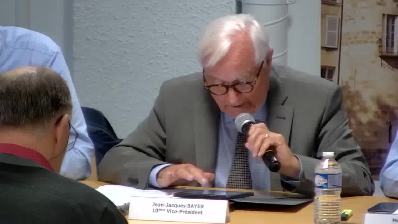 22. Piste cyclable – convention tripartite avec les communes de la Porte du Der et Voillecomte (construction, entretien, exploitation)